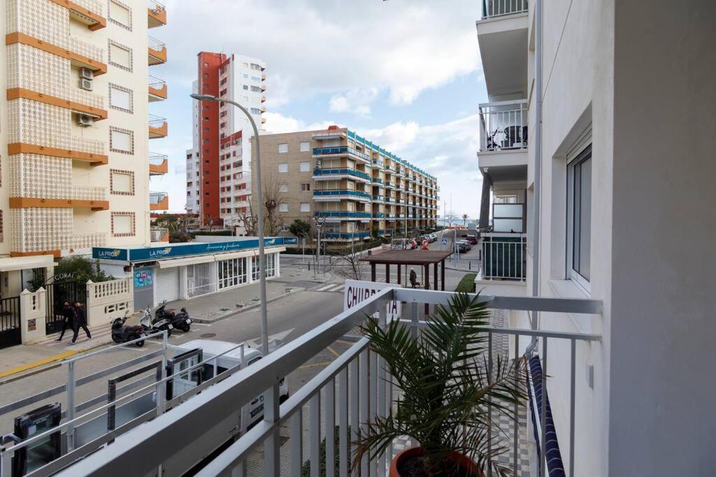 Cozy Apartment, Very Fresh At Playa De Gandia מראה חיצוני תמונה