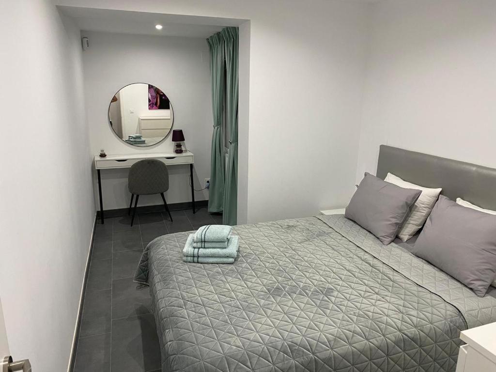 Cozy Apartment, Very Fresh At Playa De Gandia מראה חיצוני תמונה